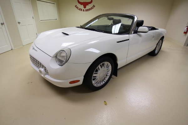 Used 2002 Ford Thunderbird Deluxe Hardtop for sale $18,990 at AAN Master 2027 in Gurnee IL 60031 2