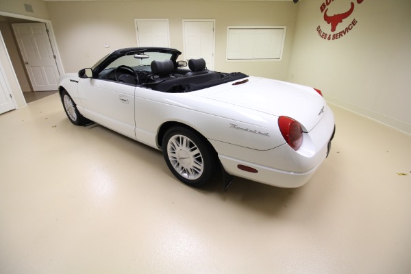 Used 2002 Ford Thunderbird Deluxe Hardtop for sale $18,990 at AAN Master 2027 in Gurnee IL 60031 6