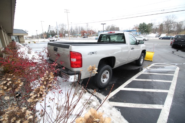 Used 2007 Chevrolet Silverado 2500HD Work Truck 4WD for sale $17,990 at AAN Master 2027 in Gurnee IL 60031 5