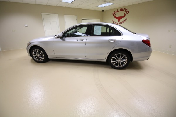 Used 2016 Mercedes-Benz C-Class C300 4MATIC Sedan for sale $27,990 at AAN Master 2027 in Gurnee IL 60031 5