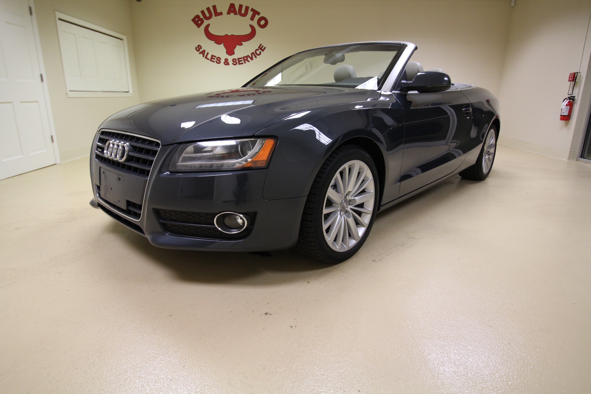 Used 2011 Audi A5 Cabriolet 2.0T quattro Tiptronic for sale $12,999 at AAN Master 2027 in Gurnee IL 60031 1