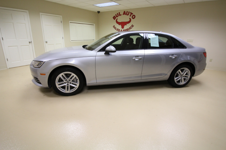 Used 2017 Audi A4 2.0T Premium quattro Sedan for sale $12,300 at AAN Master 2027 in Gurnee IL 60031 3