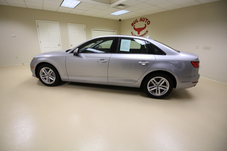 Used 2017 Audi A4 2.0T Premium quattro Sedan for sale $12,300 at AAN Master 2027 in Gurnee IL 60031 4