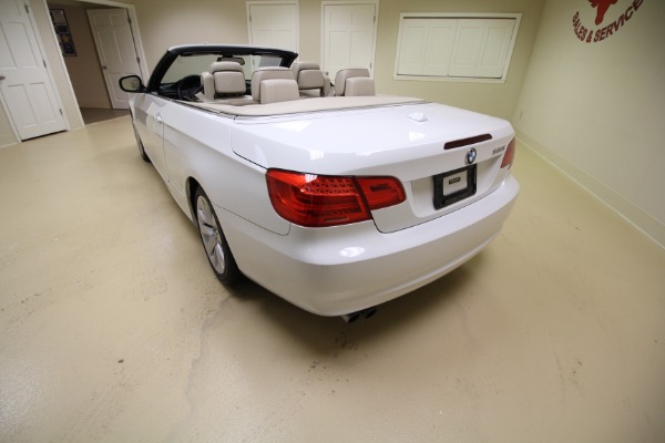 Used 2012 BMW 3-Series 328i Convertible - SULEV for sale $15,990 at AAN Master 2027 in Gurnee IL 60031 6
