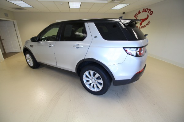 Used 2016 Land Rover Discovery Sport SE for sale $28,990 at AAN Master 2027 in Gurnee IL 60031 5