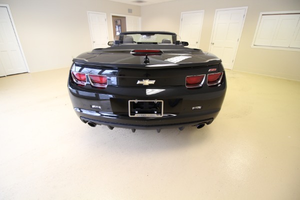 Used 2011 Chevrolet Camaro Convertible 2SS for sale $19,990 at AAN Master 2027 in Gurnee IL 60031 6