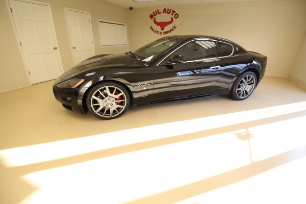 Used 2009 Maserati GranTurismo S for sale $40,990 at AAN Master 2027 in Gurnee IL 60031 3