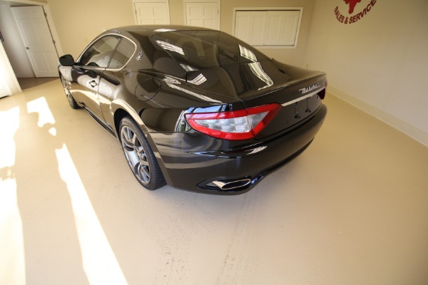 Used 2009 Maserati GranTurismo S for sale $40,990 at AAN Master 2027 in Gurnee IL 60031 6