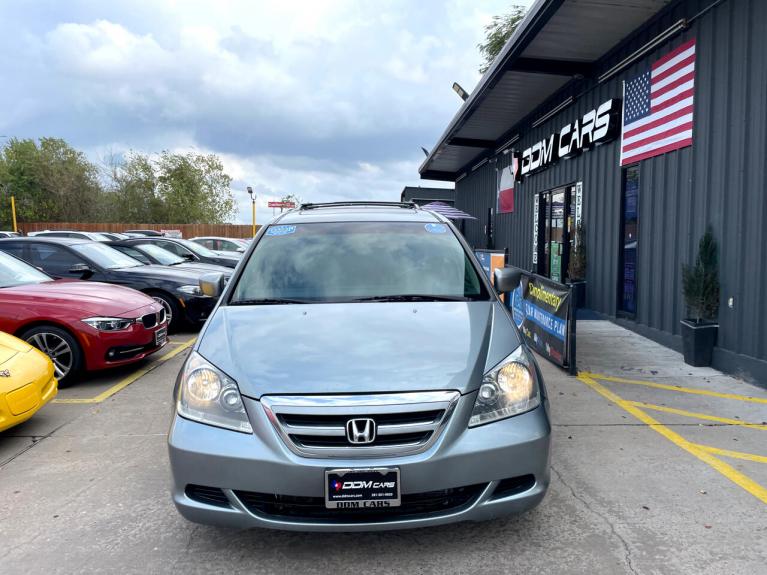 Used 2006 Honda Odyssey EX-L w/ DVD and Navigation for sale Sold at AAN Master 2027 in Gurnee IL 60031 3