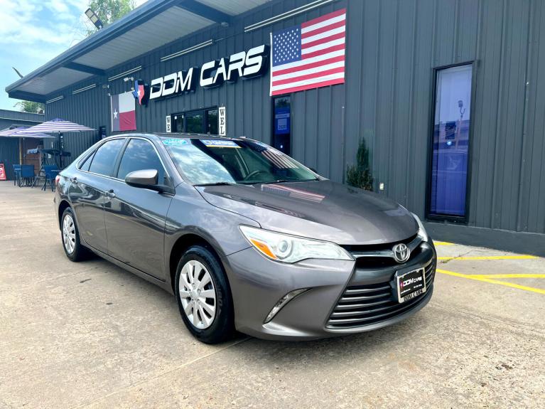 Used 2017 Toyota Camry SE for sale $9,995 at AAN Master 2027 in Gurnee IL