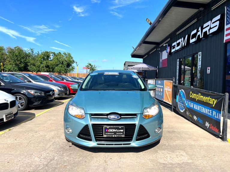 Used 2012 Ford Focus SEL Sedan for sale Sold at AAN Master 2027 in Gurnee IL 60031 3