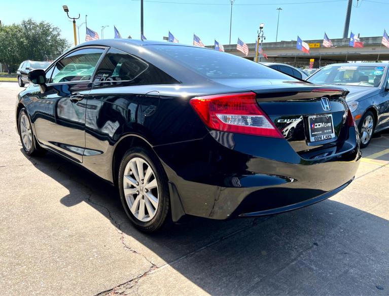 Used 2012 Honda Civic EX Coupe 5-Speed AT for sale Sold at AAN Master 2027 in Gurnee IL 60031 5