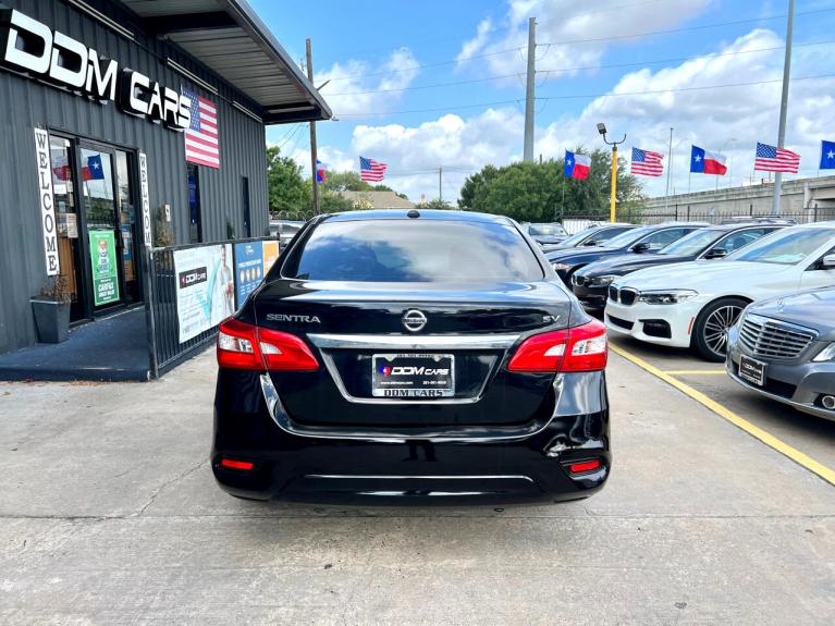 Used 2017 Nissan Sentra SV for sale Sold at AAN Master 2027 in Gurnee IL 60031 6