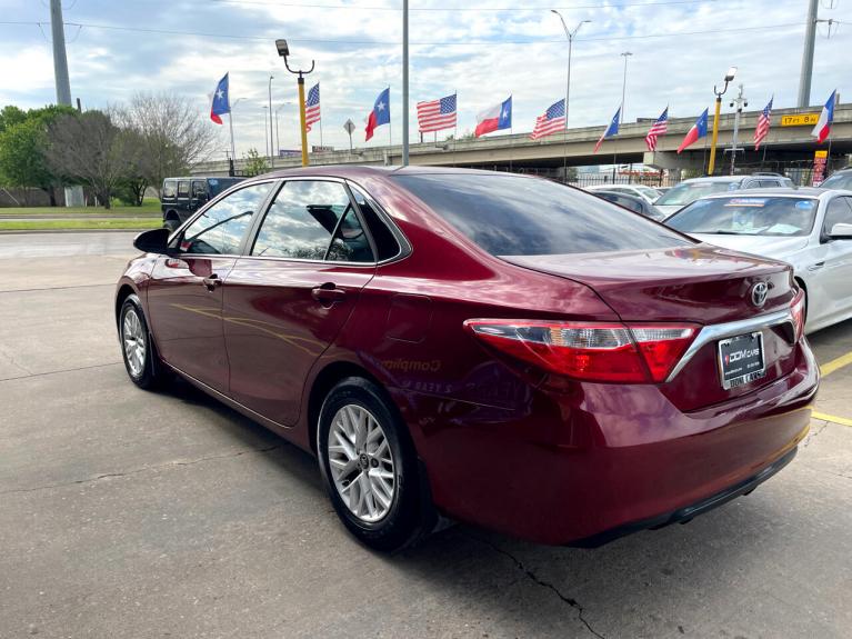 Used 2017 Toyota Camry XSE for sale Sold at AAN Master 2027 in Gurnee IL 60031 6