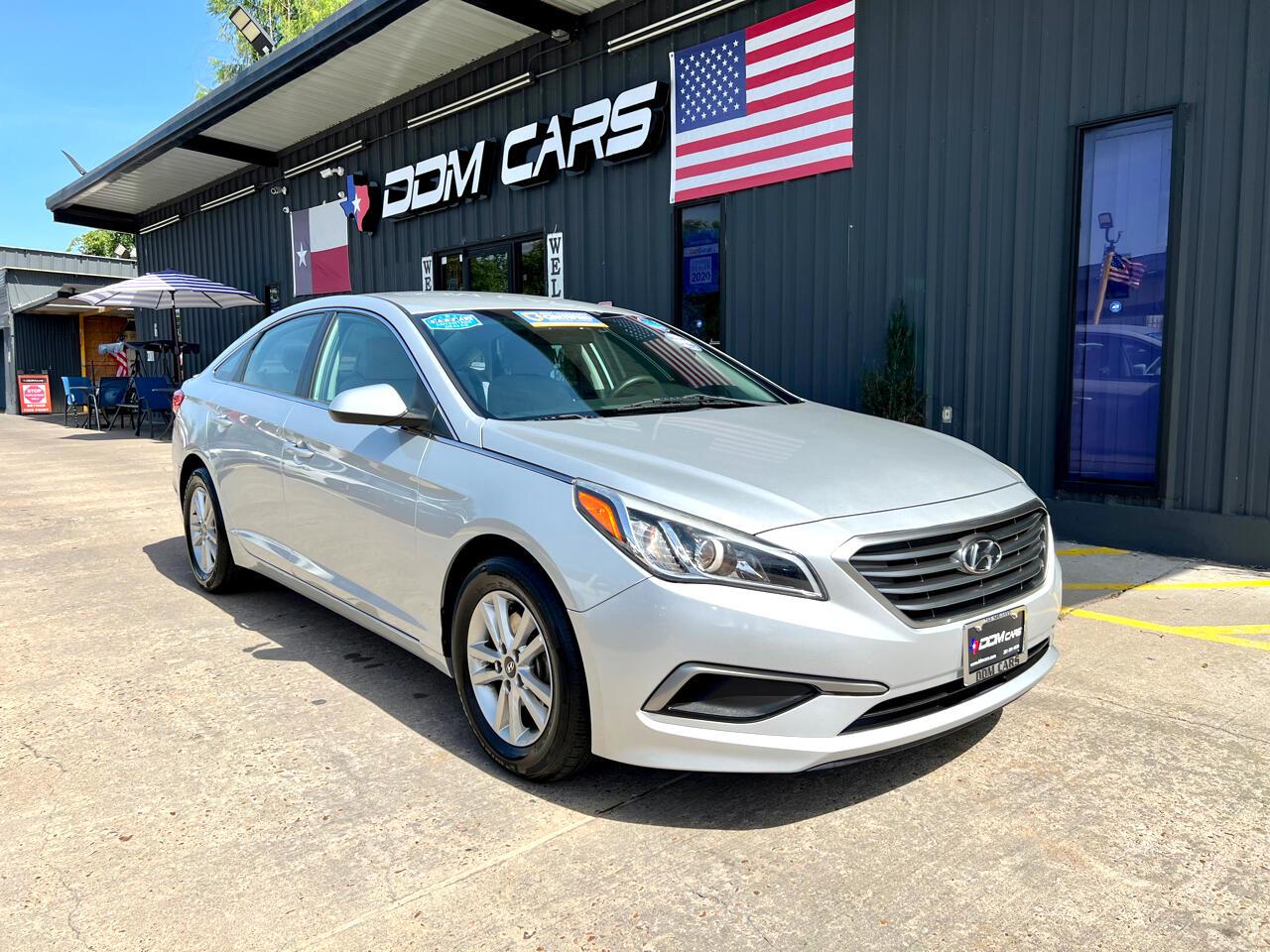 Used 2017 Hyundai Sonata SE for sale Sold at AAN Master 2027 in Gurnee IL 60031 1