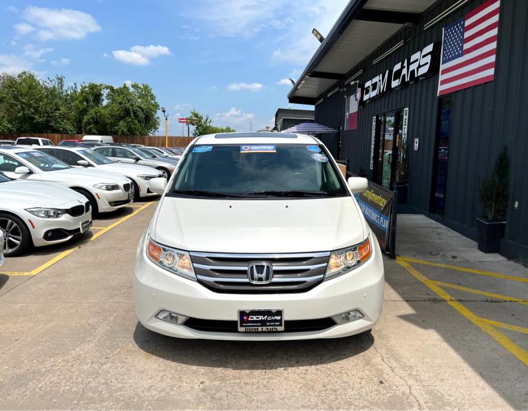Used 2013 Honda Odyssey Touring Elite for sale Sold at AAN Master 2027 in Gurnee IL 60031 3