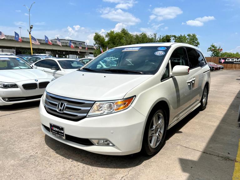 Used 2013 Honda Odyssey Touring Elite for sale Sold at AAN Master 2027 in Gurnee IL 60031 4