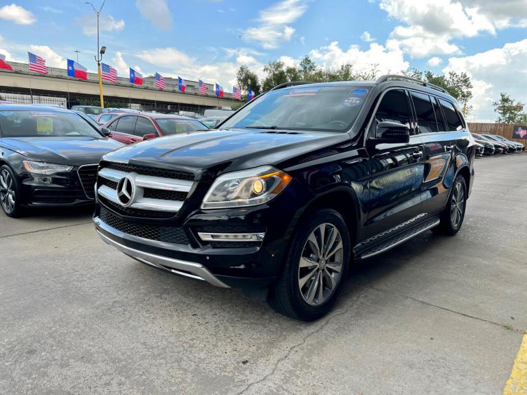 Used 2014 Mercedes-Benz GL-Class GL450 4MATIC for sale $17,995 at AAN Master 2027 in Gurnee IL 60031 4