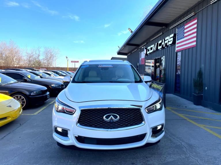 Used 2019 Infiniti QX60 LUXE FWD for sale $29,995 at AAN Master 2027 in Gurnee IL 60031 3