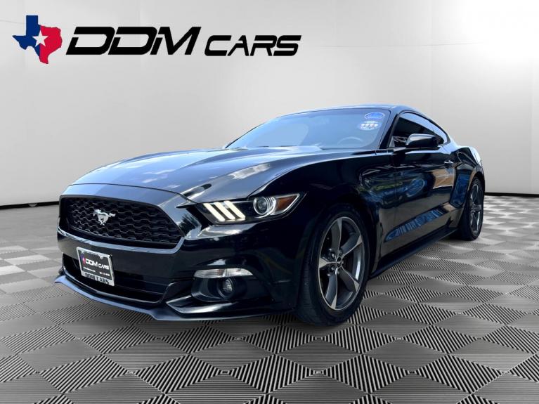 Used 2015 Ford Mustang V6 Coupe for sale Sold at AAN Master 2027 in Gurnee IL 60031 4