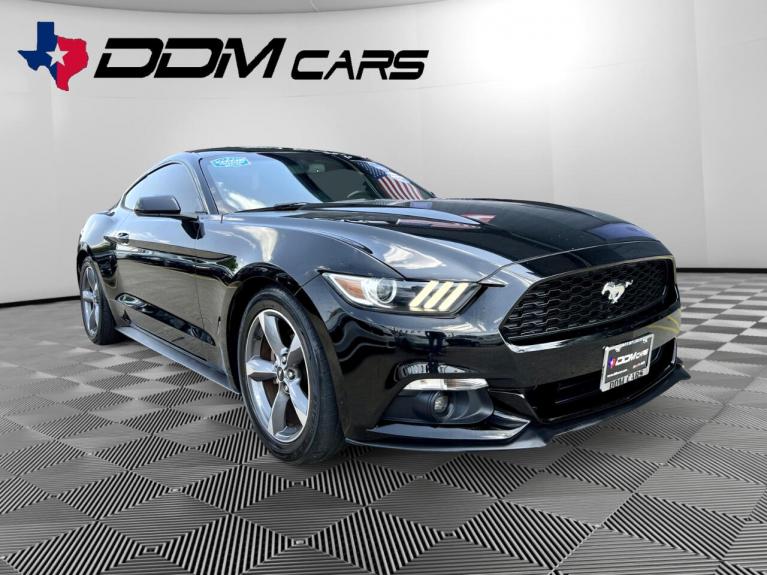 Used 2015 Ford Mustang V6 Coupe for sale Sold at AAN Master 2027 in Gurnee IL 60031 1