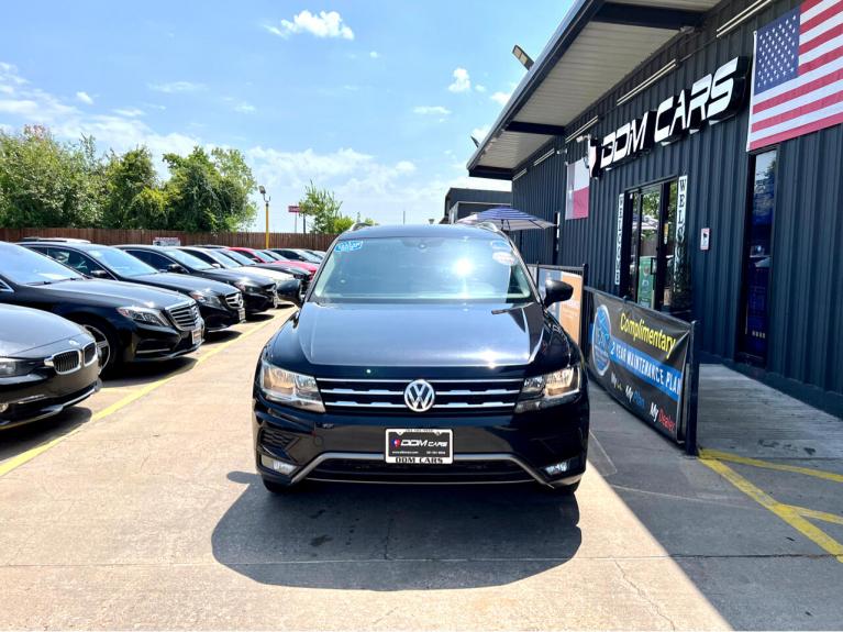 Used 2018 Volkswagen Tiguan SEL 4Motion AWD for sale Sold at AAN Master 2027 in Gurnee IL 60031 3