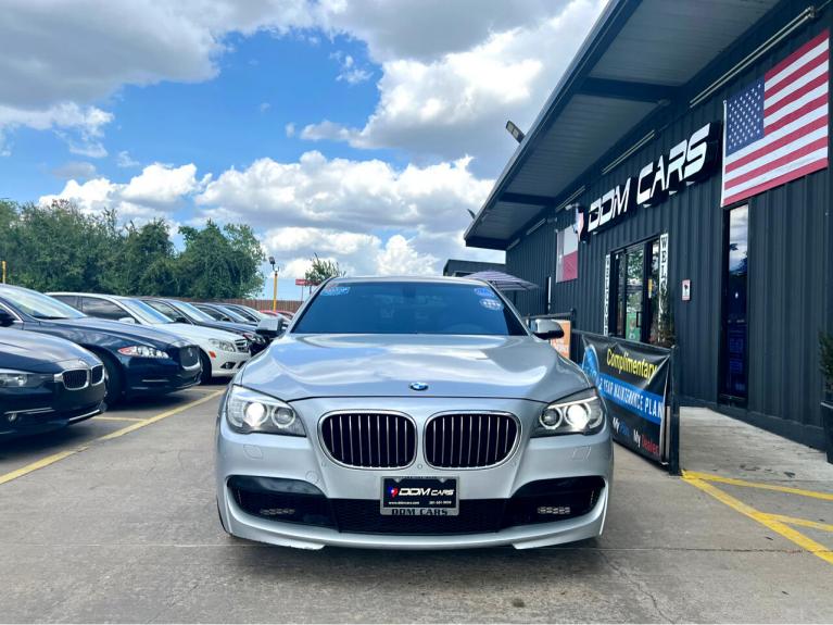 Used 2013 BMW 7-Series 750i for sale $13,995 at AAN Master 2027 in Gurnee IL 60031 3