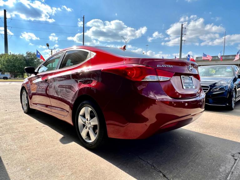 Used 2013 Hyundai Elantra GLS A/T for sale Sold at AAN Master 2027 in Gurnee IL 60031 5