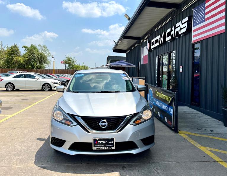 Used 2017 Nissan Sentra S CVT for sale $12,990 at AAN Master 2027 in Gurnee IL 60031 3