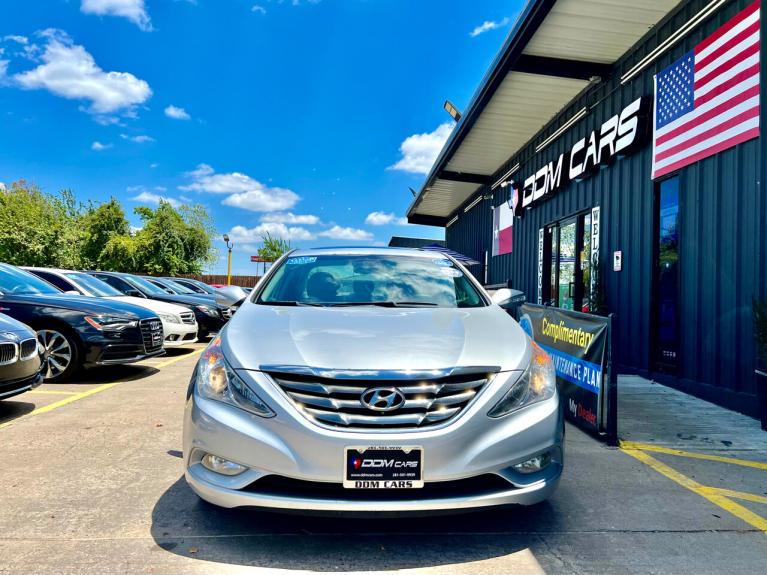 Used 2011 Hyundai Sonata Limited Auto for sale Sold at AAN Master 2027 in Gurnee IL 60031 3