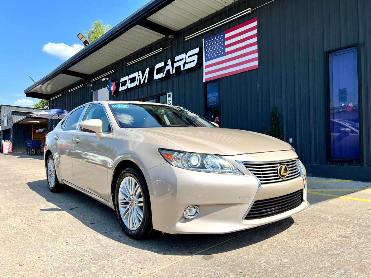 Used 2014 Lexus ES 350 Sedan for sale Sold at AAN Master 2027 in Gurnee IL 60031 1