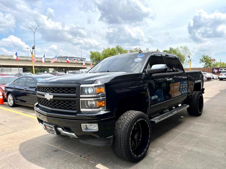 Used 2014 Chevrolet Silverado 1500 High Country Crew Cab 2WD for sale Sold at AAN Master 2027 in Gurnee IL 60031 4