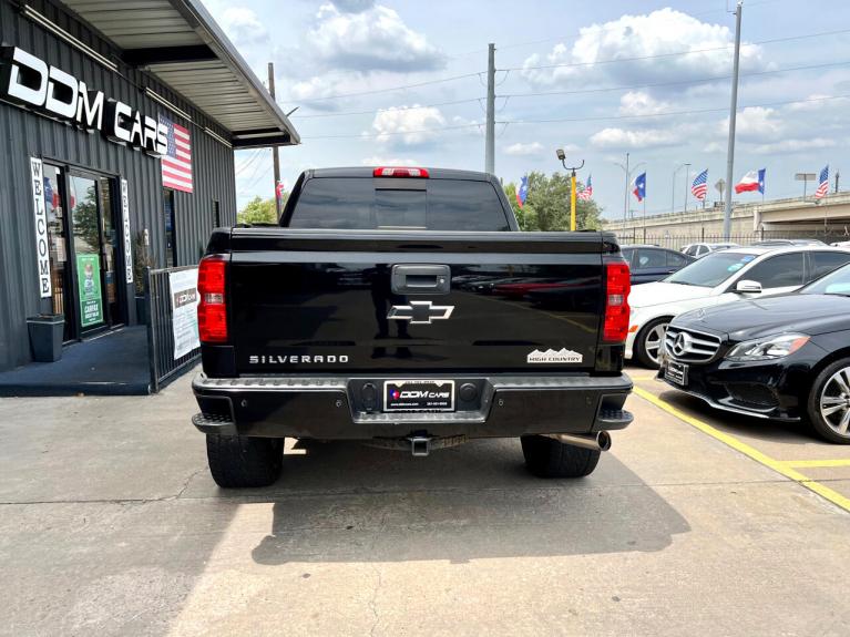 Used 2014 Chevrolet Silverado 1500 High Country Crew Cab 2WD for sale Sold at AAN Master 2027 in Gurnee IL 60031 6