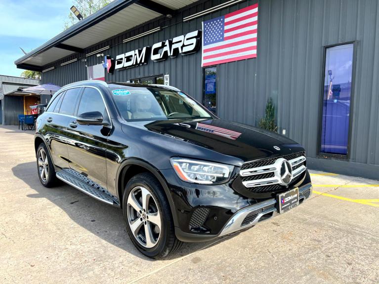 Used 2021 Mercedes-Benz GLC-Class GLC300 for sale $37,995 at AAN Master 2027 in Gurnee IL