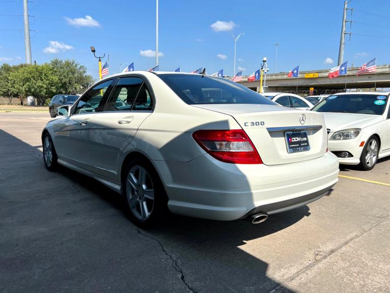 Used 2010 Mercedes-Benz C-Class C300 Sport Sedan for sale Sold at AAN Master 2027 in Gurnee IL 60031 5