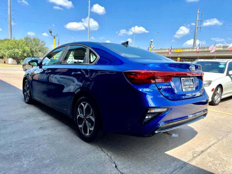 Used 2020 Kia Forte FE for sale $15,995 at AAN Master 2027 in Gurnee IL 60031 5