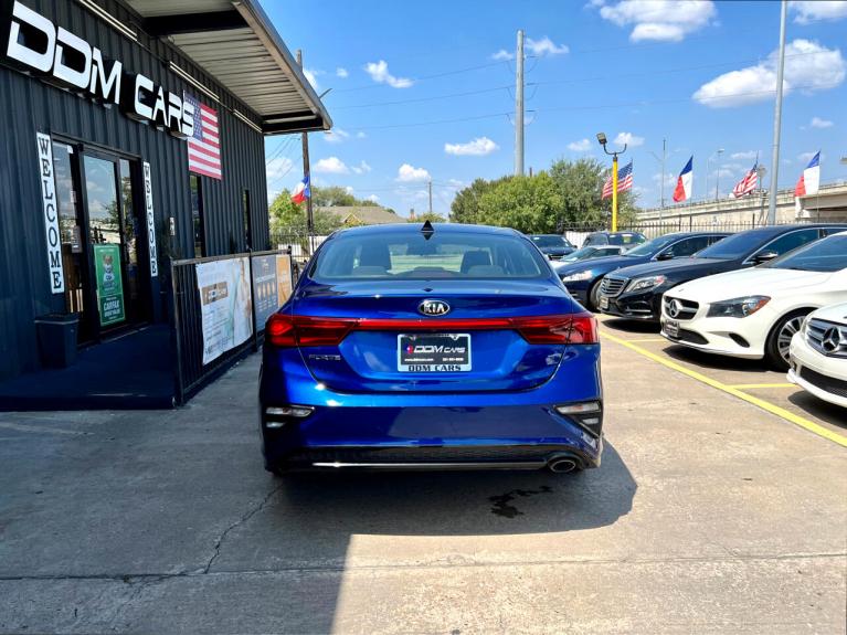 Used 2020 Kia Forte FE for sale $15,995 at AAN Master 2027 in Gurnee IL 60031 6