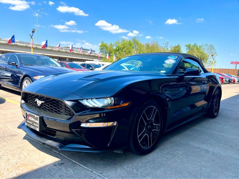 Used 2018 Ford Mustang EcoBoost Premium Convertible for sale $19,995 at AAN Master 2027 in Gurnee IL 60031 4