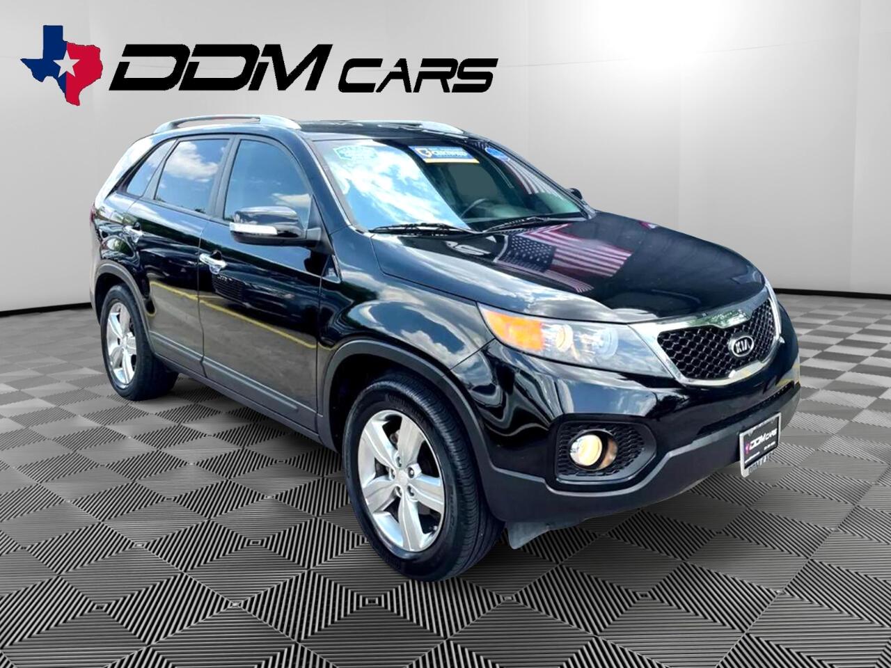 Used 2013 Kia Sorento EX 2WD for sale $10,995 at AAN Master 2027 in Gurnee IL 60031 1