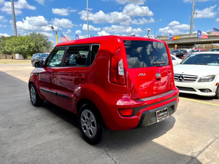 Used 2013 Kia Soul Base for sale Sold at AAN Master 2027 in Gurnee IL 60031 5