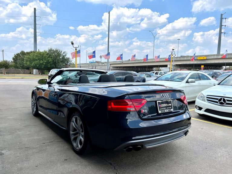 Used 2013 Audi S5 3.0T Cabriolet quattro S tronic for sale $18,995 at AAN Master 2027 in Gurnee IL 60031 5