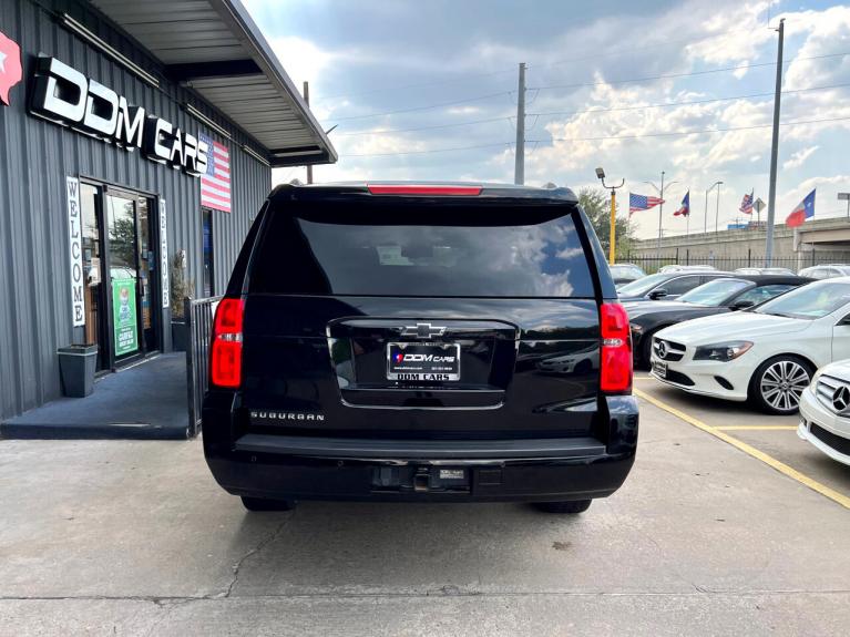 Used 2015 Chevrolet Suburban LT 1500 2WD for sale $18,995 at AAN Master 2027 in Gurnee IL 60031 6