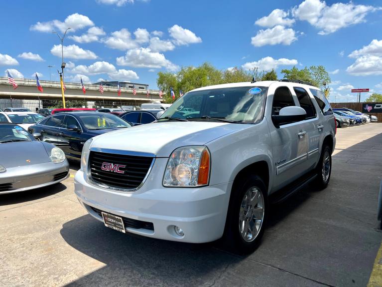Used 2009 GMC Yukon SLT-2 2WD for sale Sold at AAN Master 2027 in Gurnee IL 60031 4