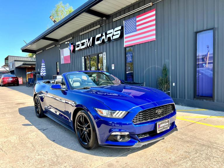 Used 2015 Ford Mustang EcoBoost Premium Convertible for sale $17,995 at AAN Master 2027 in Gurnee IL