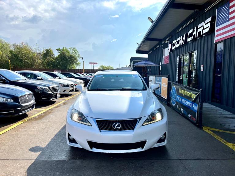 Used 2011 Lexus IS 250 RWD for sale $13,995 at AAN Master 2027 in Gurnee IL 60031 3