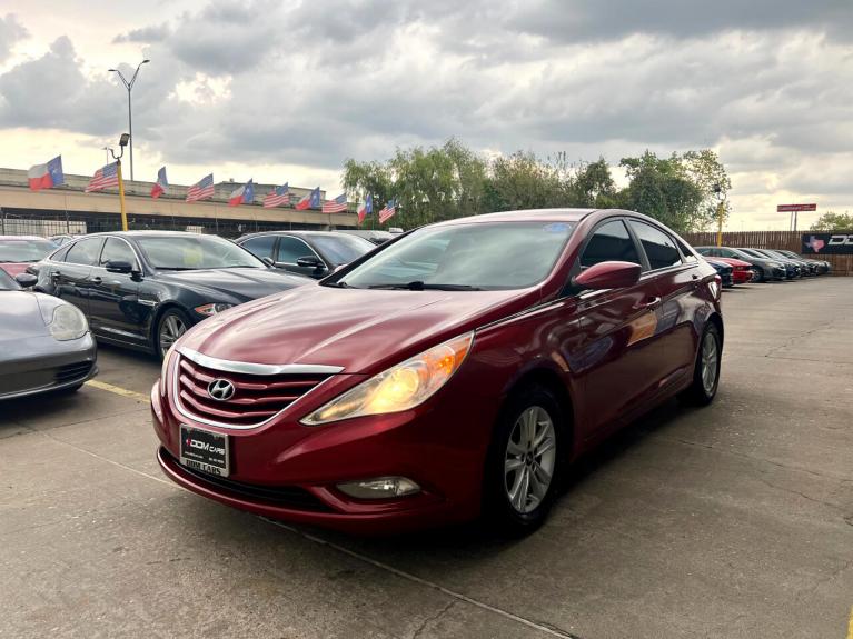 Used 2013 Hyundai Sonata GLS for sale $9,995 at AAN Master 2027 in Gurnee IL 60031 4