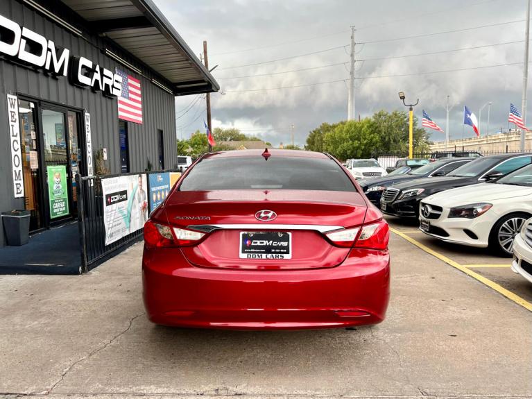 Used 2013 Hyundai Sonata GLS for sale $9,995 at AAN Master 2027 in Gurnee IL 60031 6