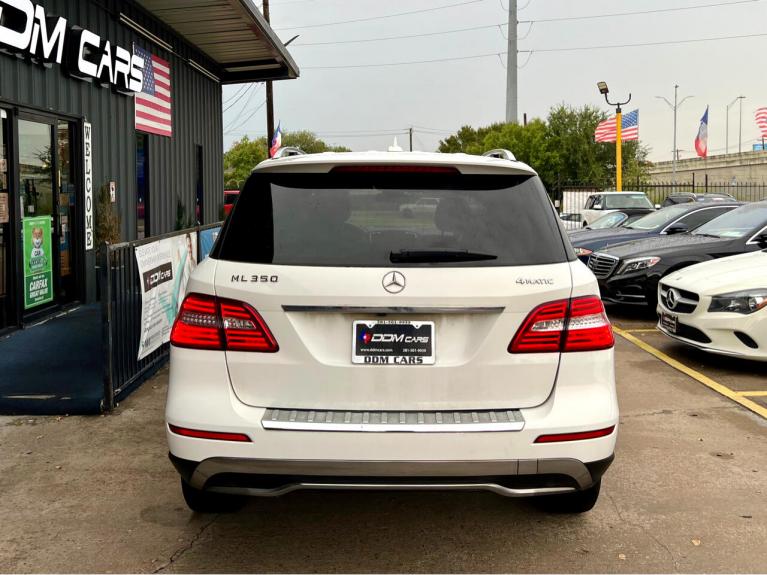 Used 2015 Mercedes-Benz M-Class ML350 4MATIC for sale $15,995 at AAN Master 2027 in Gurnee IL 60031 6