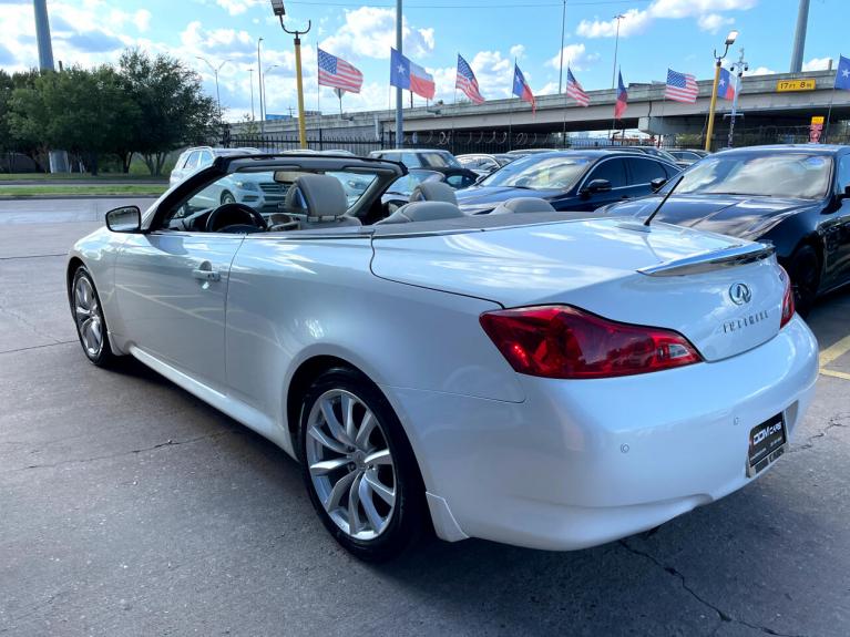 Used 2013 Infiniti G Convertible Base for sale $18,995 at AAN Master 2027 in Gurnee IL 60031 5