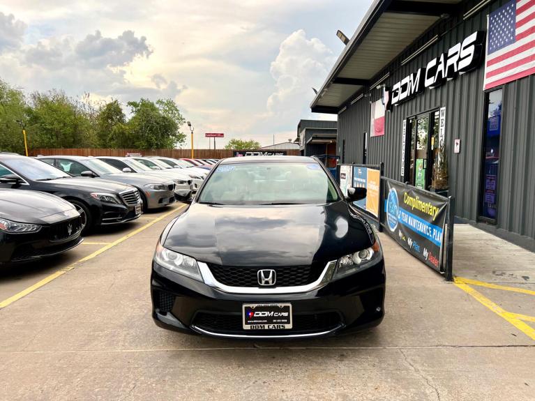 Used 2015 Honda Accord LX-S Coupe CVT for sale $14,995 at AAN Master 2027 in Gurnee IL 60031 3